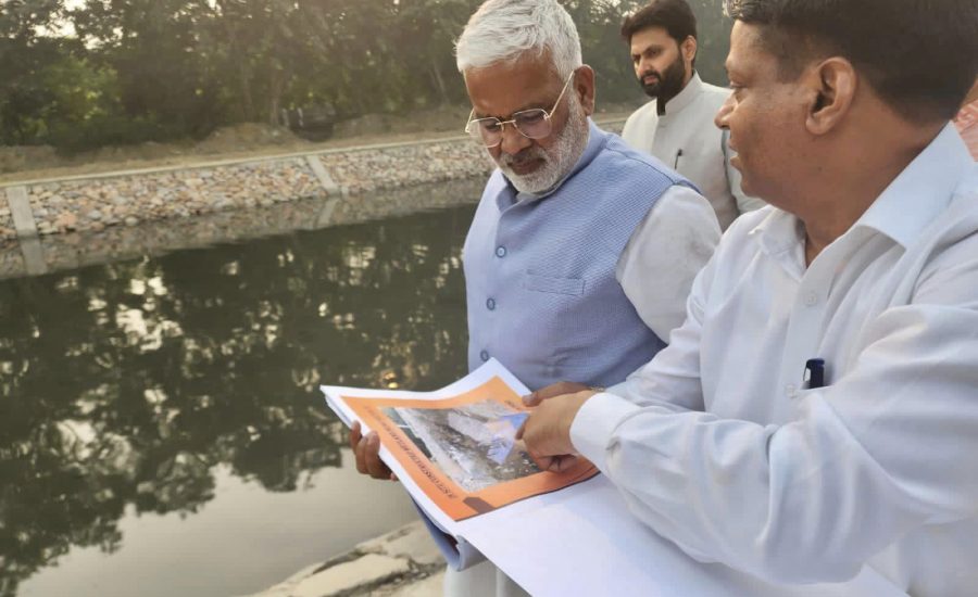 Inspected newly constructed wetland by Agra Canal Okhla.